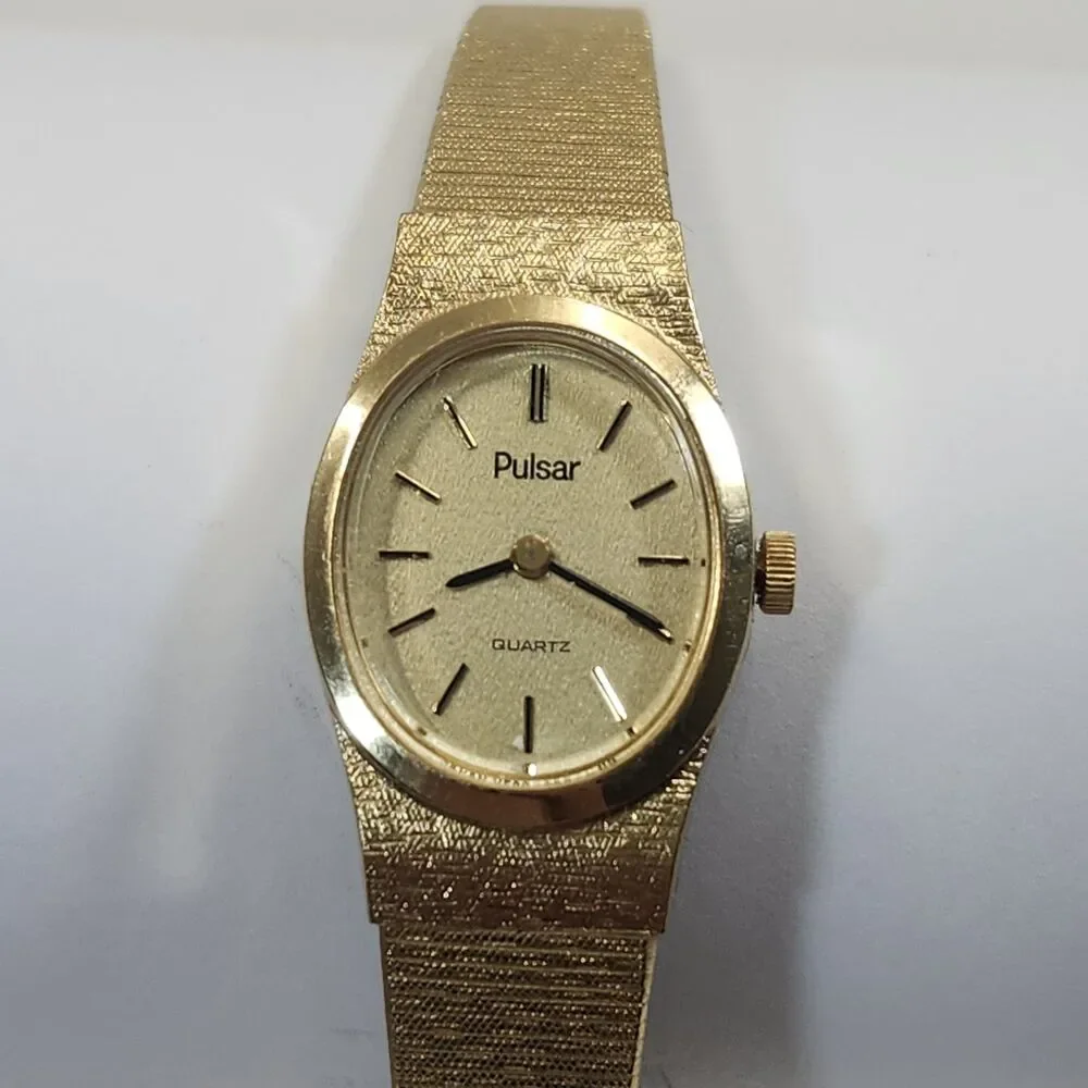 Pulsar Womens Watch Y590-5589 Gold Tone Stainless New Battery Vintage